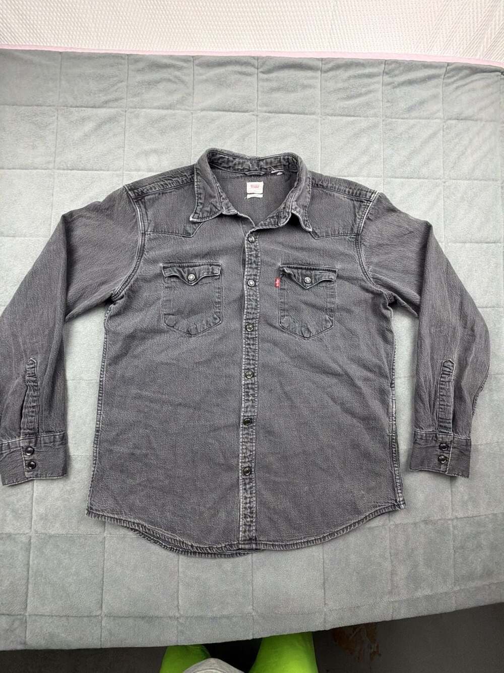 Levi's Black Denim Western Pearl Snap Women’s Standard Fit Shirt Large